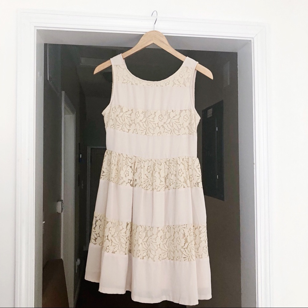 Iced vanilla latte dress